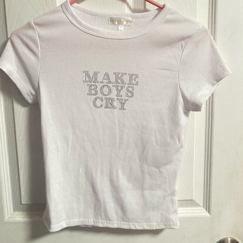 White, Medium Top
